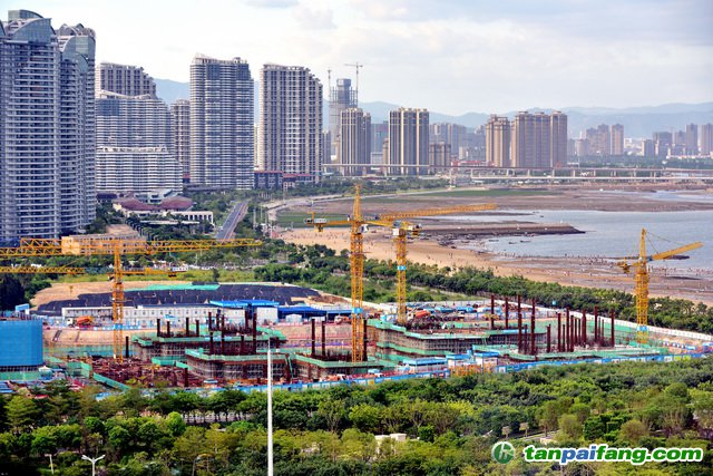 建筑領(lǐng)域是我國能源消耗的三大領(lǐng)域之一，也是重要的碳排放源。攝影/章軻